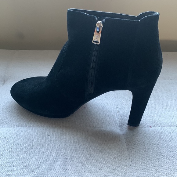 Rockport Women's Suede Black Boots Size 10 Side Zip - Picture 4 of 15